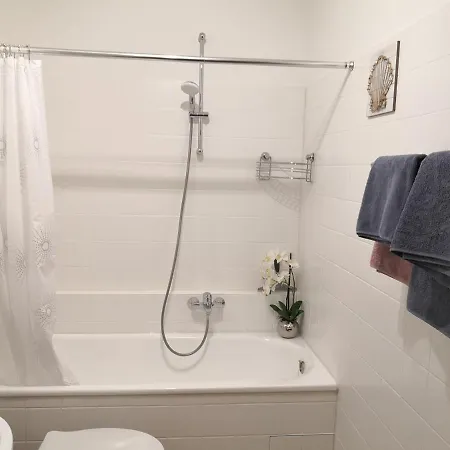 Apartment Exklusives Zw. Lu Und Speyer Mit Aufzug